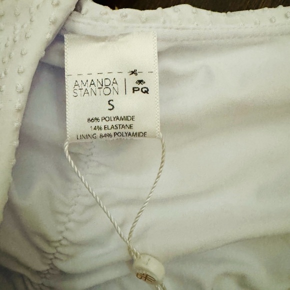 PQ Swim Sail Sexy Bandeau Bikini Top in White Size Small NWT MSRP $84 - Picture 4 of 8